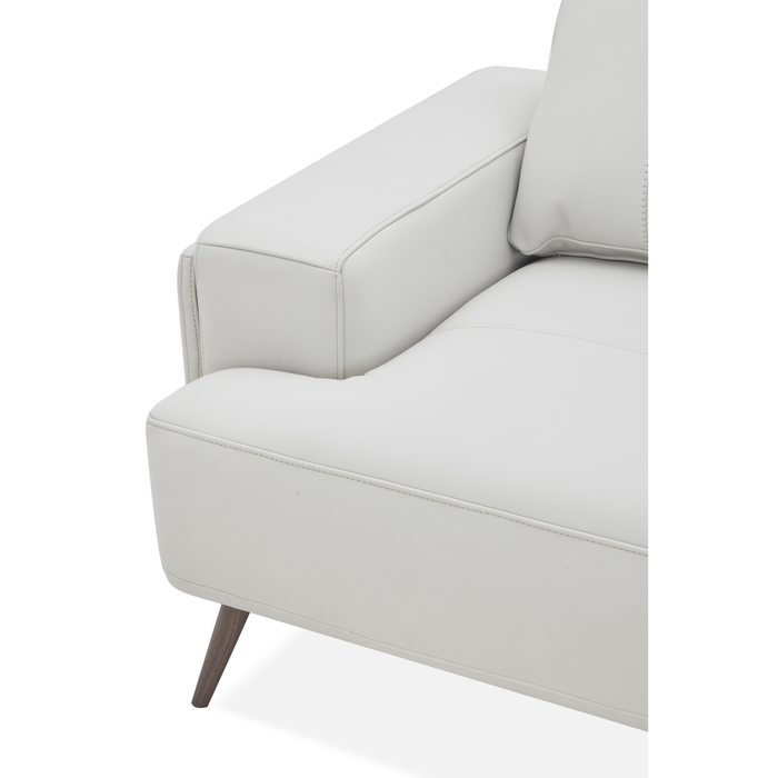 J & M Furniture Capri RHF Sectional in Frost