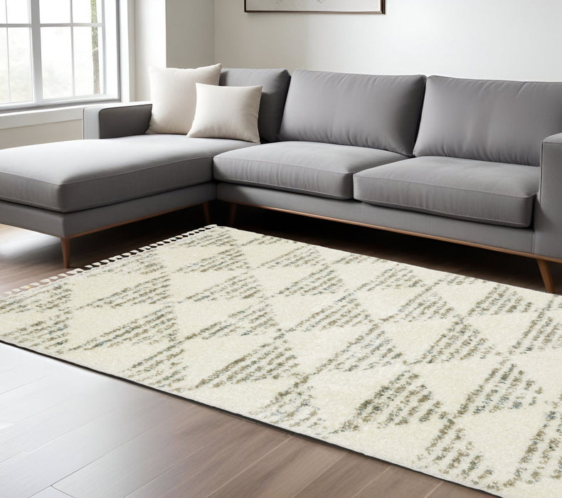10' X 13' Geometric Shag Area Rug With Fringe - Ivory And Green