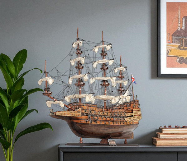 Hand Painted Boat (401854) - Brown