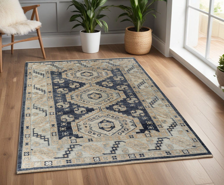 4' x 6' Wool Geometric Hand Knotted Area Rug With Fringe - Blue And Ivory