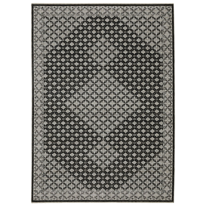 10' X 13' Diamond Area Rug With Fringe - Black And Gray