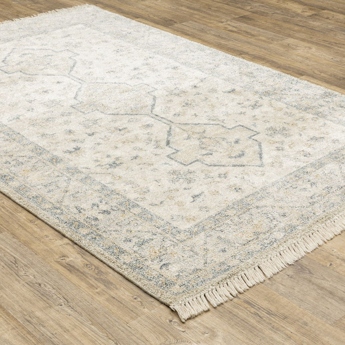 5' x 8' Oriental Hand Loomed Stain Resistant Area Rug With Fringe - Beige And Charcoal