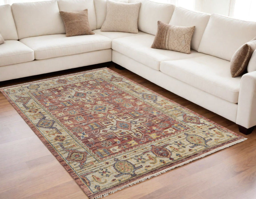 5' x 8' Wool Oriental Hand Knotted Area Rug With Fringe - Ivory Red And Gold