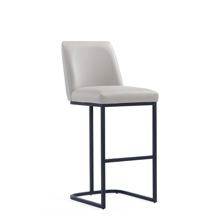 Manhattan Serena - Barstool