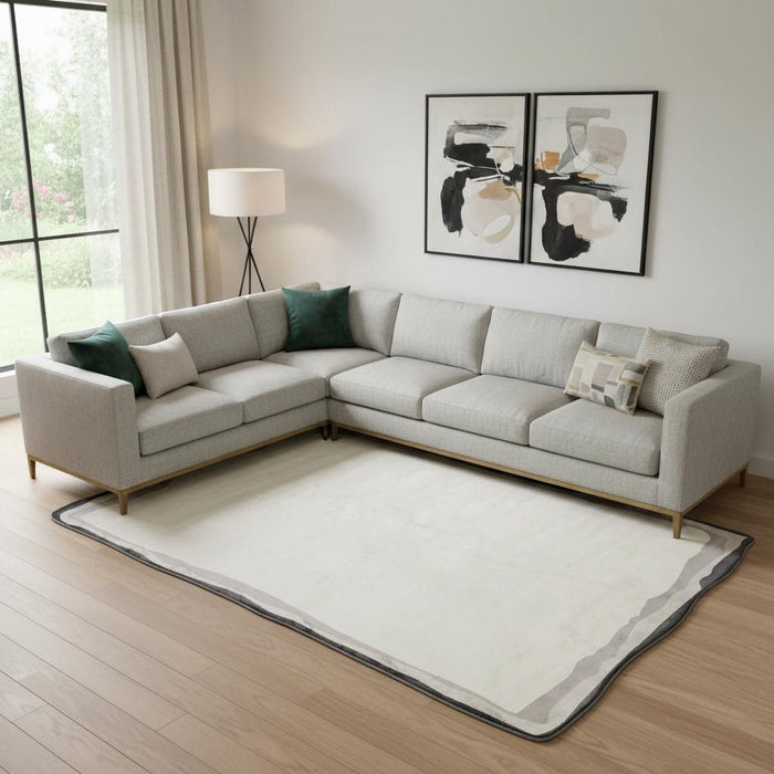 7' X 9' Area Rug (722642) - Black / Cream