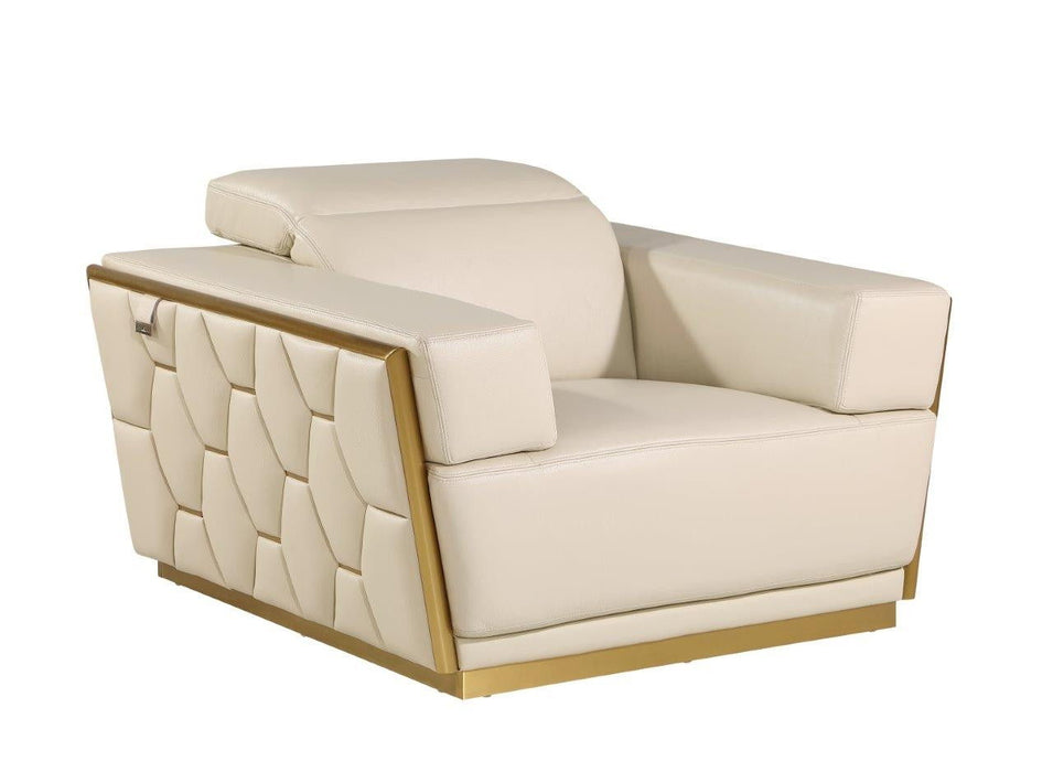 47" Italian Leather Club Chair - Beige / Gold