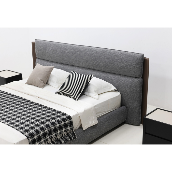 J & M Furniture G Torino in King Size Bed