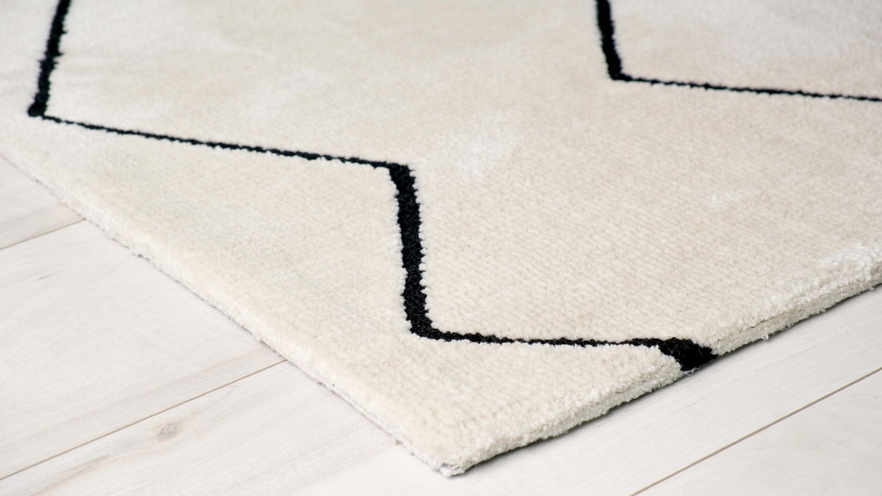 8' x 11' Geometric Power Loom Distressed Non Skid Area Rug - Beige And Black