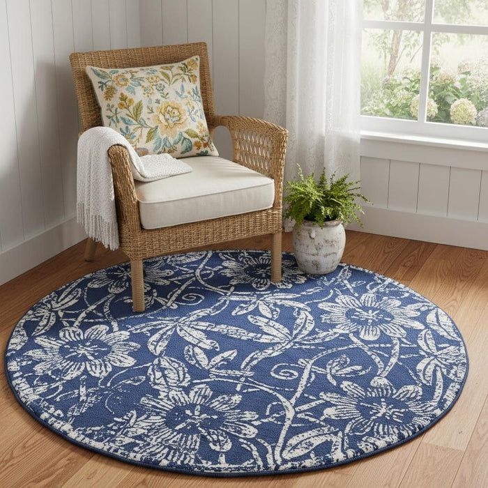 5' Floral Distressed Round Rug (552419) - Blue / White