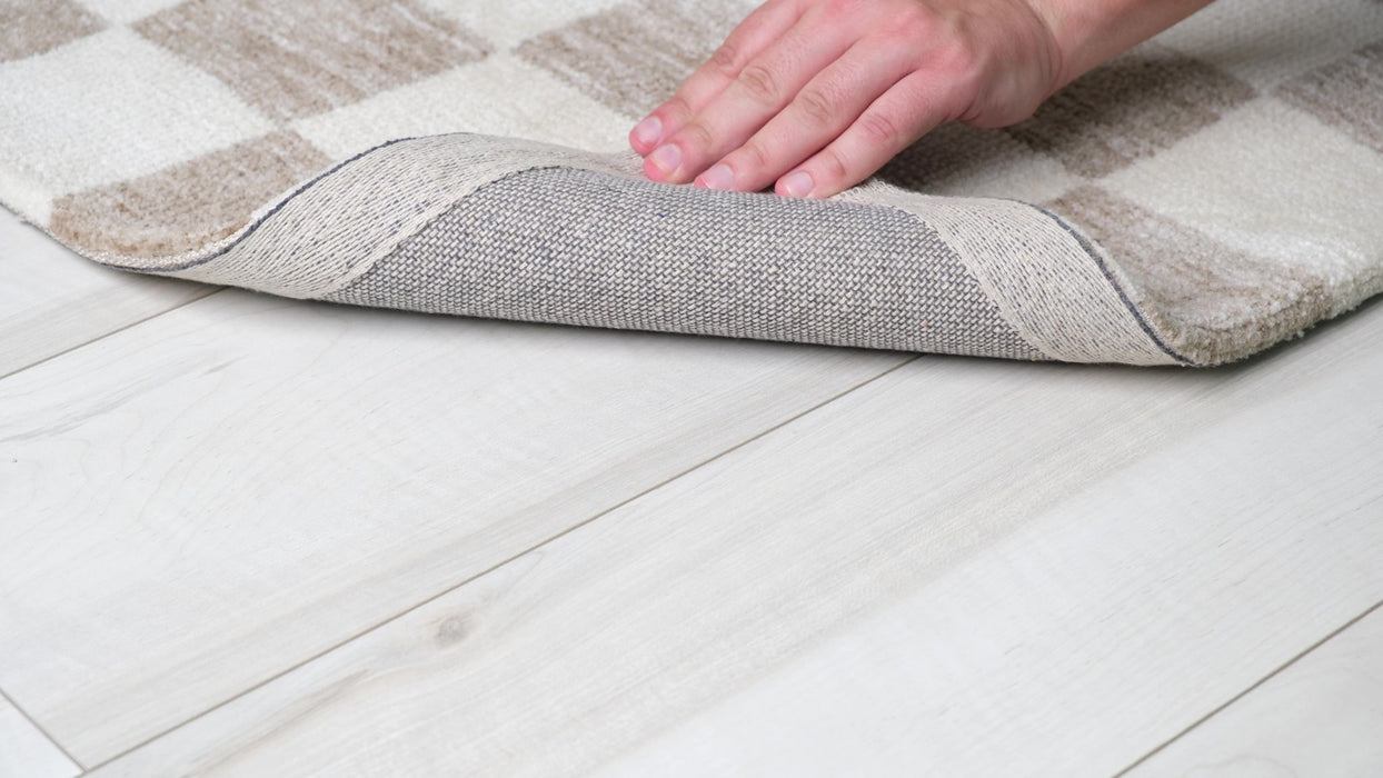 8' x 11' Checkered Power Loom Area Rug - Beige And Brown