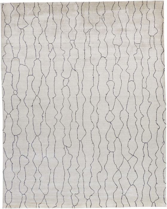 5' x 8' Abstract Hand Woven Viscose Viscose Area Rug - Ivory And Gray