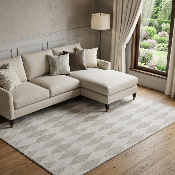 10' X 14' Diamond Washable Area Rug With UV Protection (650020) - Beige / Ivory
