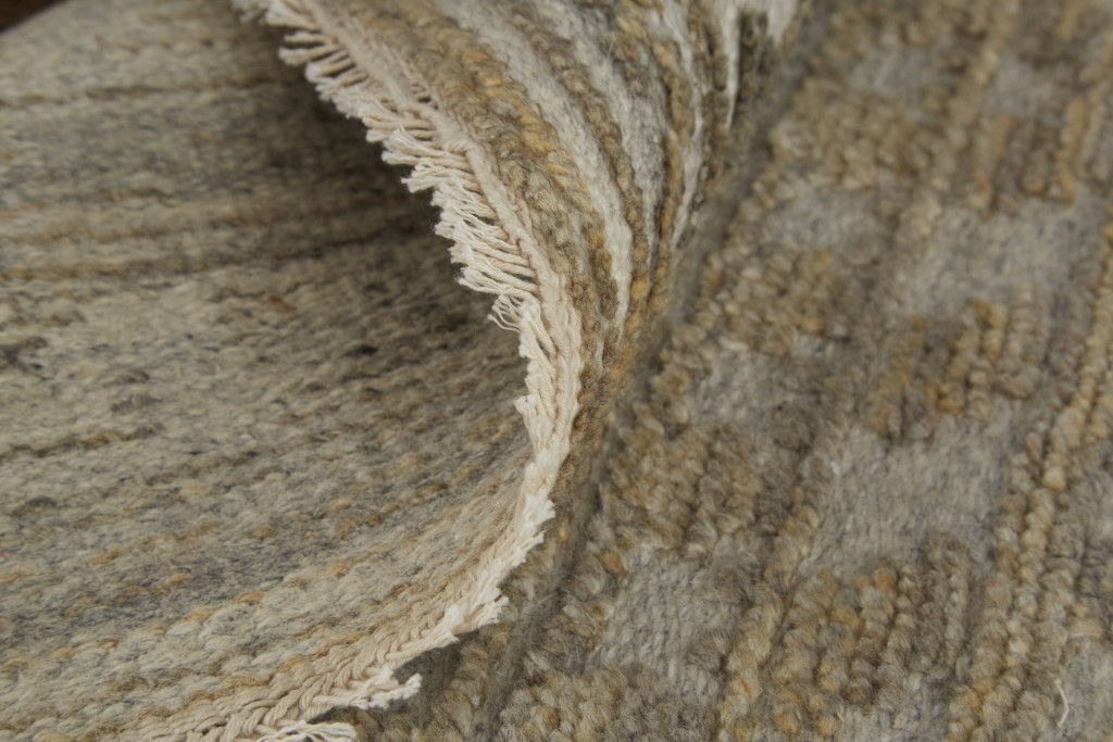 6' x 9' Geometric Hand Knotted Worn Faded Area Rug - Gold And Tan