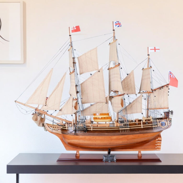 Hand Painted HMS Bounty 1787 Model Boat - Brown