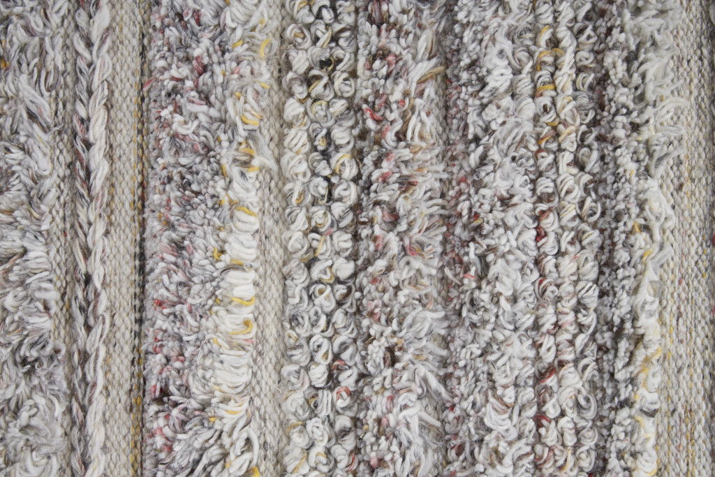 5' x 8' Striped Hand Woven Stain Resistant Area Rug - Taupe Ivory And Red
