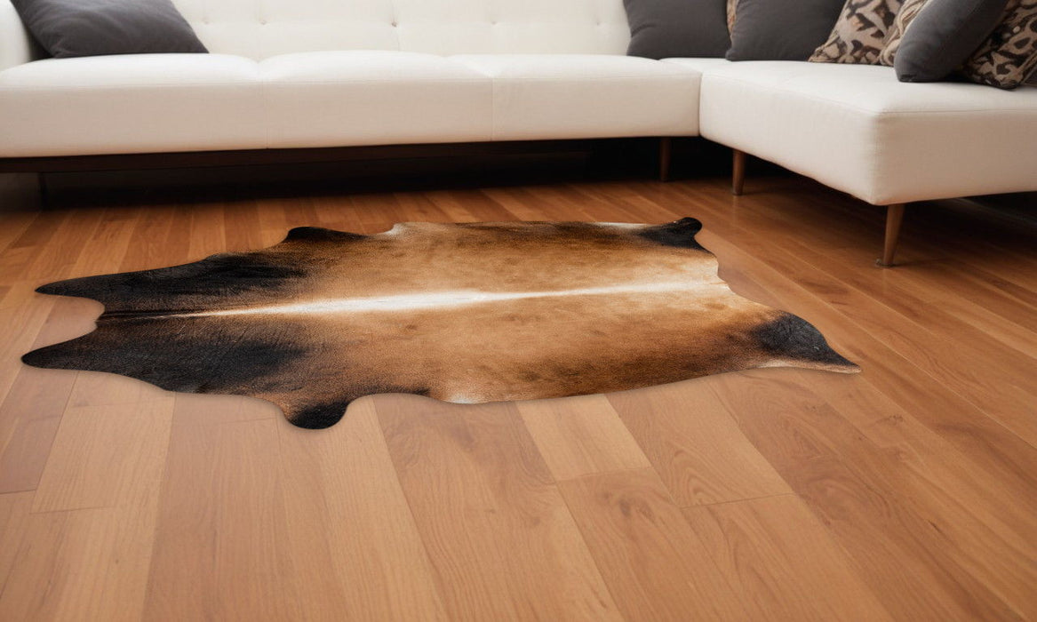 5' x 7' Genuine Cowhide Hand Knotted Area Rug - Dark Brown And Tan