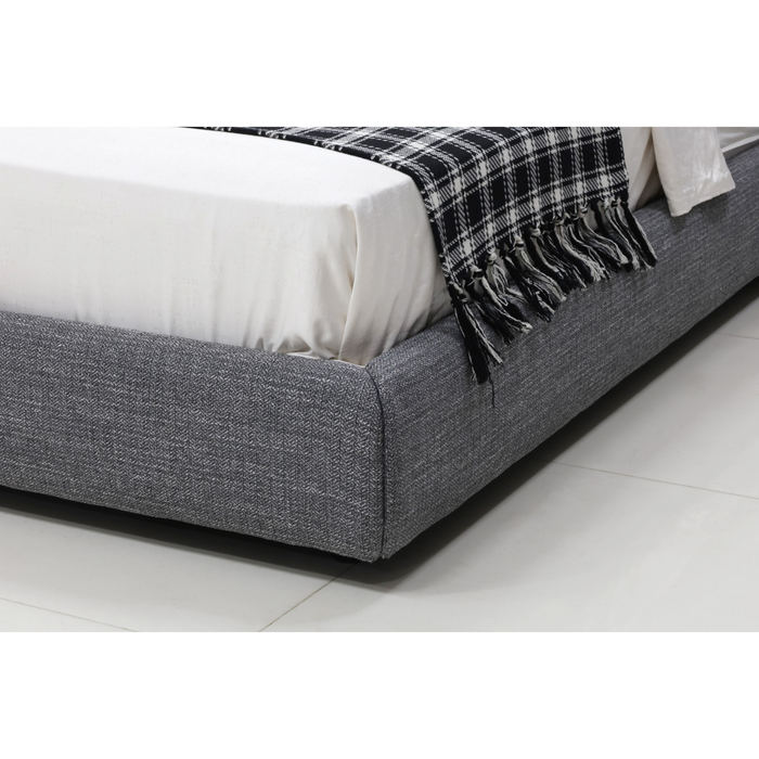 J & M Furniture G Torino in King Size Bed