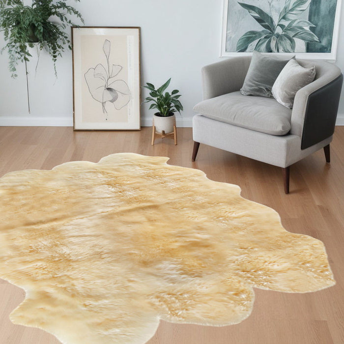 6' x 6' Shag Sheepskin Area Rug - Gold