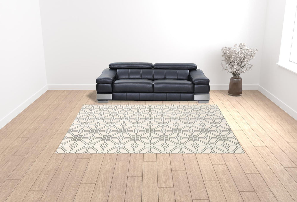 9.8' x 12.8' Geometric Power Loom Stain Resistant Area Rug - Ivory And Grey
