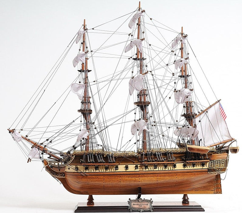 Hand Painted 1797 USS Constitution Medium Open Fron Display Case Model Boat - Brown