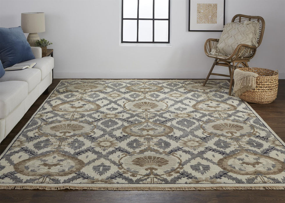 5' x 8' Wool Floral Hand Knotted Stain Resistant Area Rug - Ivory Gray And Taupe