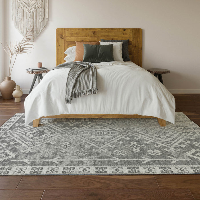 8' X 10' Geometric Washable Area Rug With UV Protection - Ash Gray And Ivory