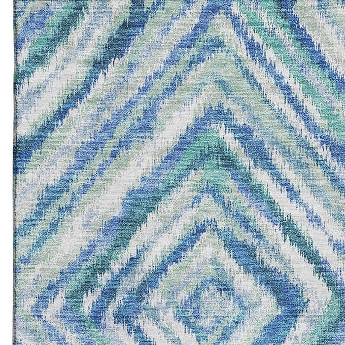 8' X 10' Geometric Washable Area Rug With UV Protection - Blue / Ivory