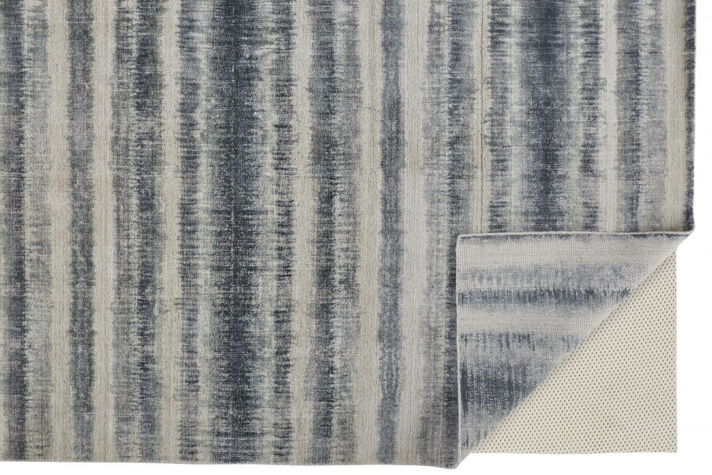 5' x 8' Abstract Hand Woven Area Rug - Ivory And Blue