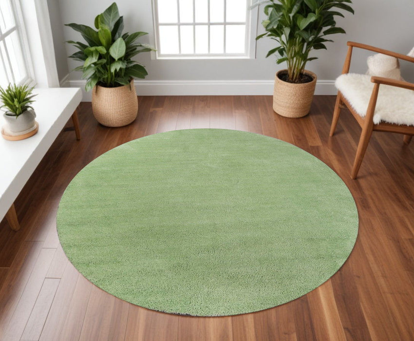 8' Round Hand Woven Area Rug - Green