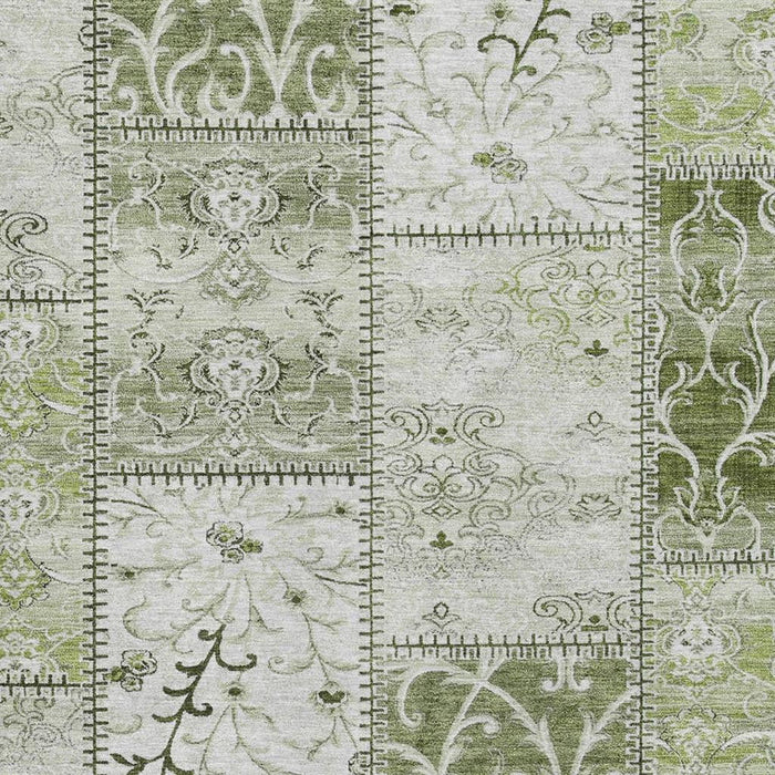 8' X 10' Patchwork Distressed Washable Area Rug With UV Protection (649574) - Green / Ivory