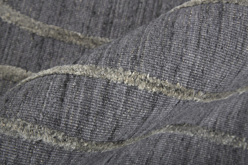 10' X 14' Hand Woven Area Rug (743910) - Gray / Silver