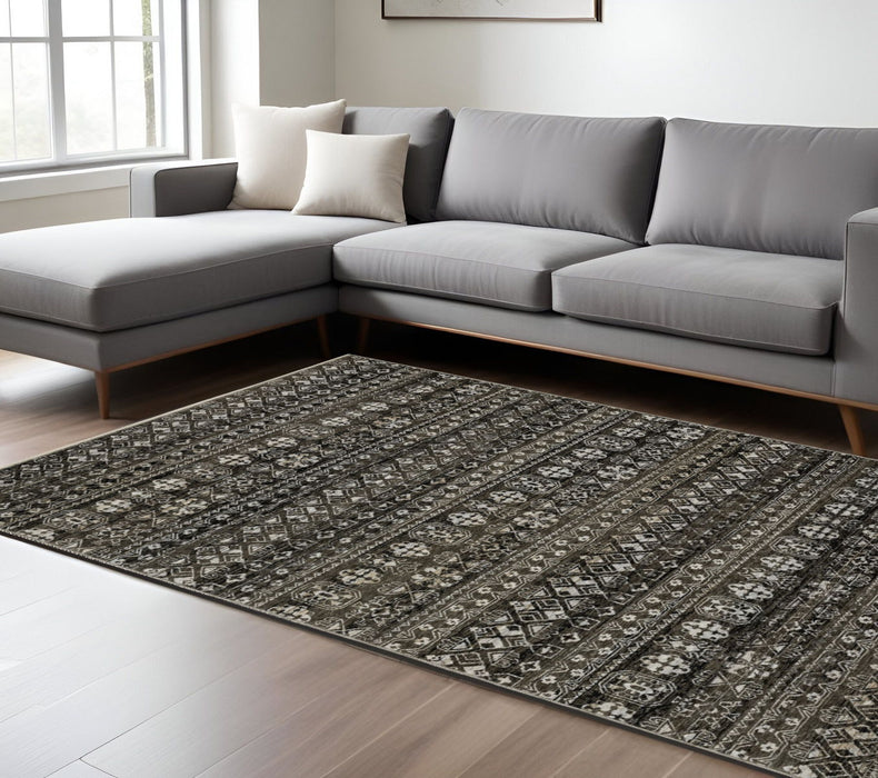 8' X 11' Tribal Area Rug With Fringe - Black And Gray