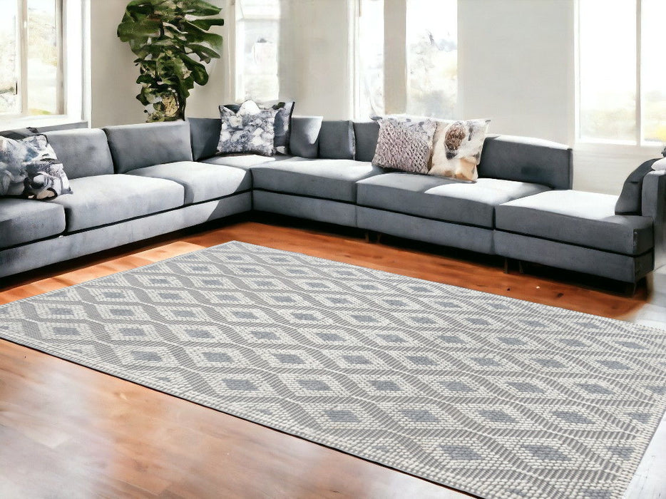 8' x 11' Geometric Handmade Area Rug - Ivory And Gray