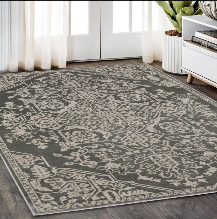 5' X 8' Oriental Area Rug - Gray And Light