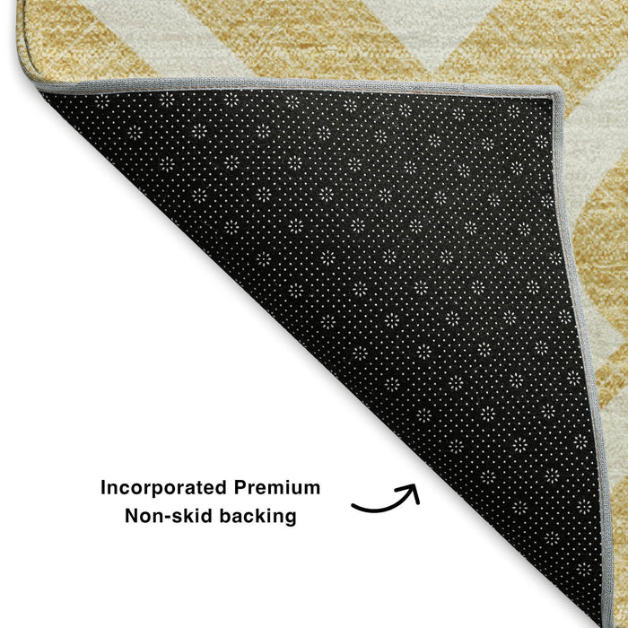 8' Geometric Washable Round Rug With UV Protection (652506) - Gold / Ivory