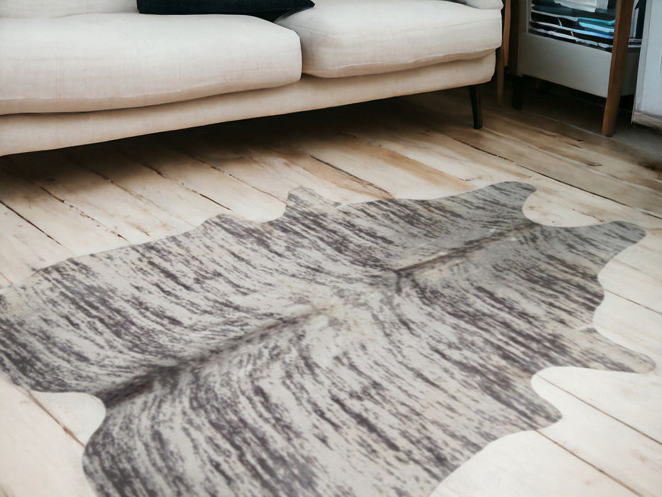 6' x 7' Cowhide Striped Hand Knotted Area Rug - Ivory And Gray
