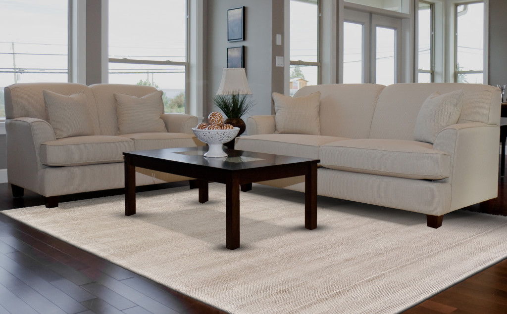 5' x 8' Hand Woven Distressed Area Rug - Ivory And Taupe