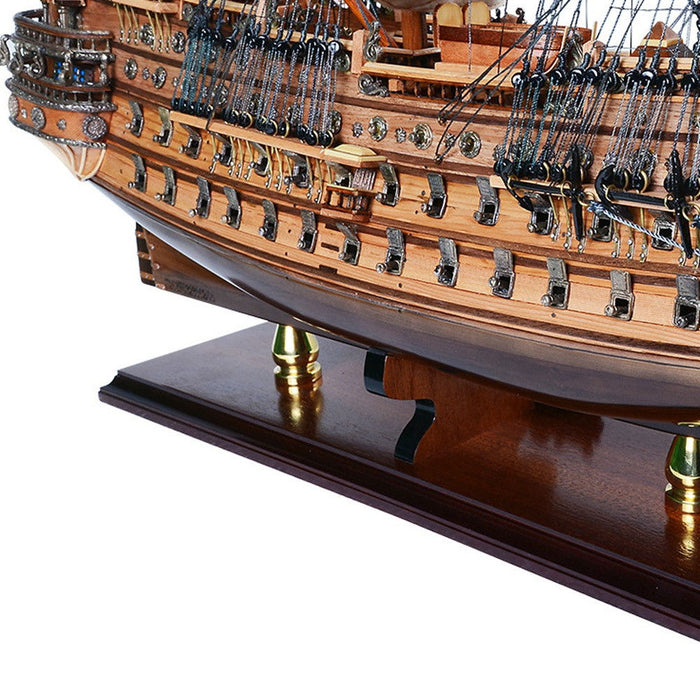 Hand Painted Model Boat (624647) - Dark Brown / Beige