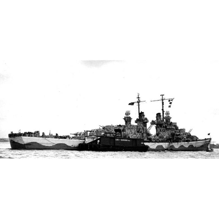 Hand Painted Model Boat (624354) - Gray