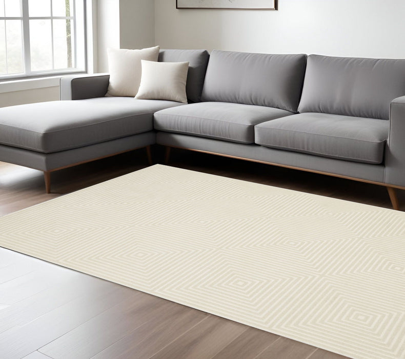 8' X 11' Geometric Area Rug - Ivory And Beige
