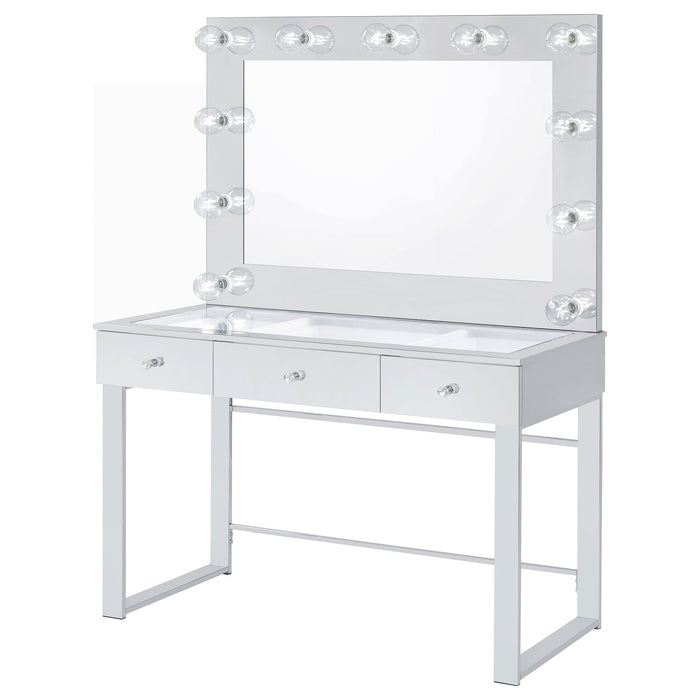 Umbridge 3-drawer Vanity Set with Lighting Chrome and White