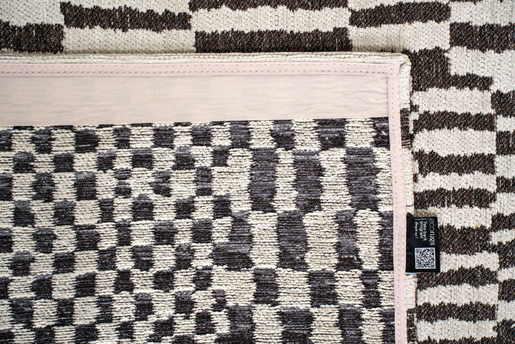 6' X 8' Geometric Berber Washable Area Rug With UV Protection (609853) - Gray / Beige