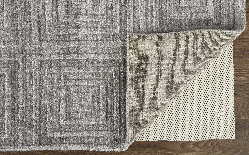 5' x 8' Striped Hand Woven Area Rug - Silver And Gray