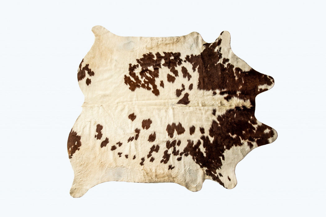 72" x 84" Cowhide Rug - White And Brown