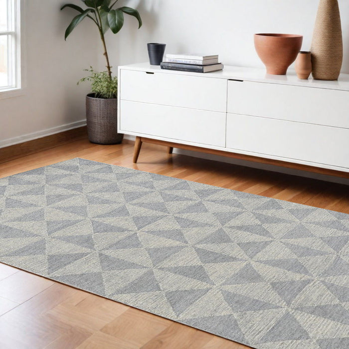 9' x 13' Hand Tufted Space Dyed Geometric Indoor Area Rug - Ivory