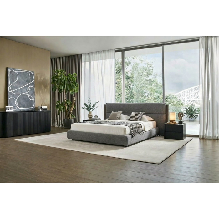 J & M Furniture G Torino in King Size Bed