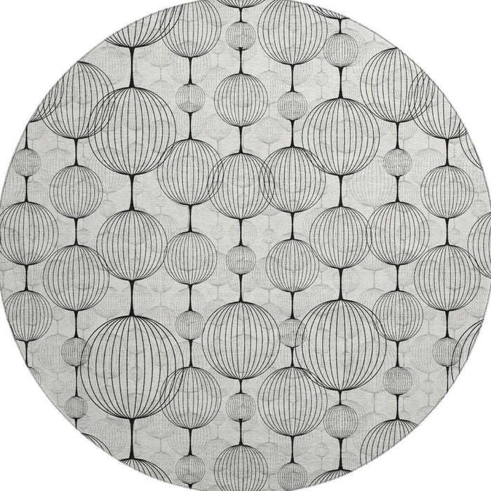8' Geometric Washable Round Rug With UV Protection - White And Gray