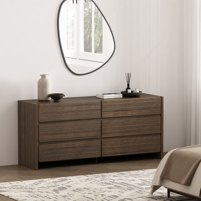 Manhattan Linda - Dresser