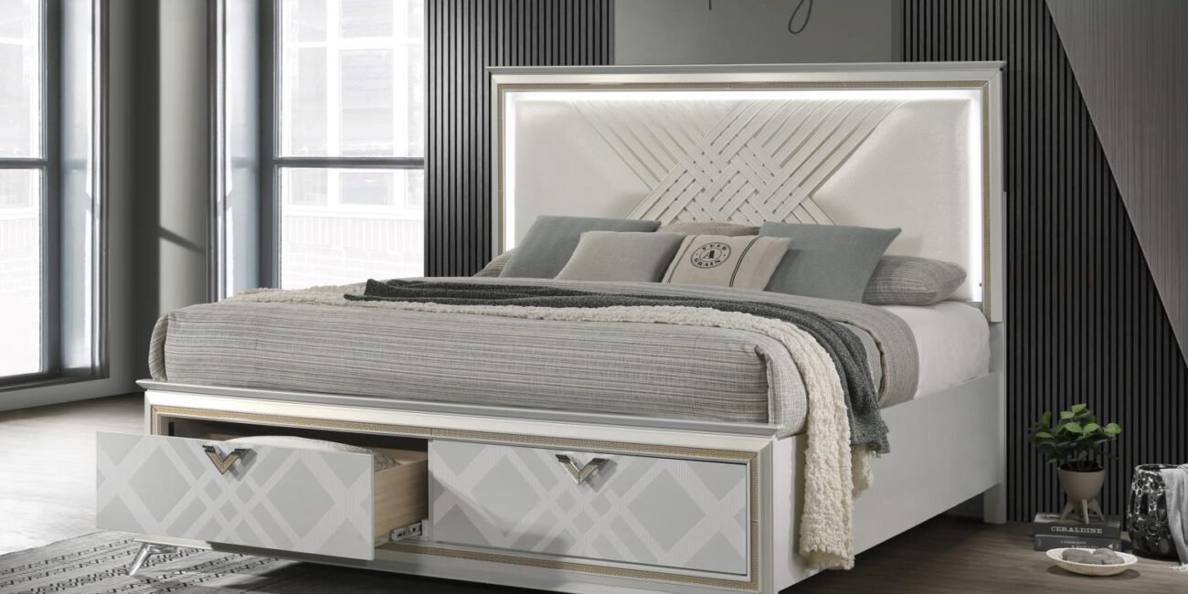 J & M Furniture Brickfield Queen Storage Bed in Silver