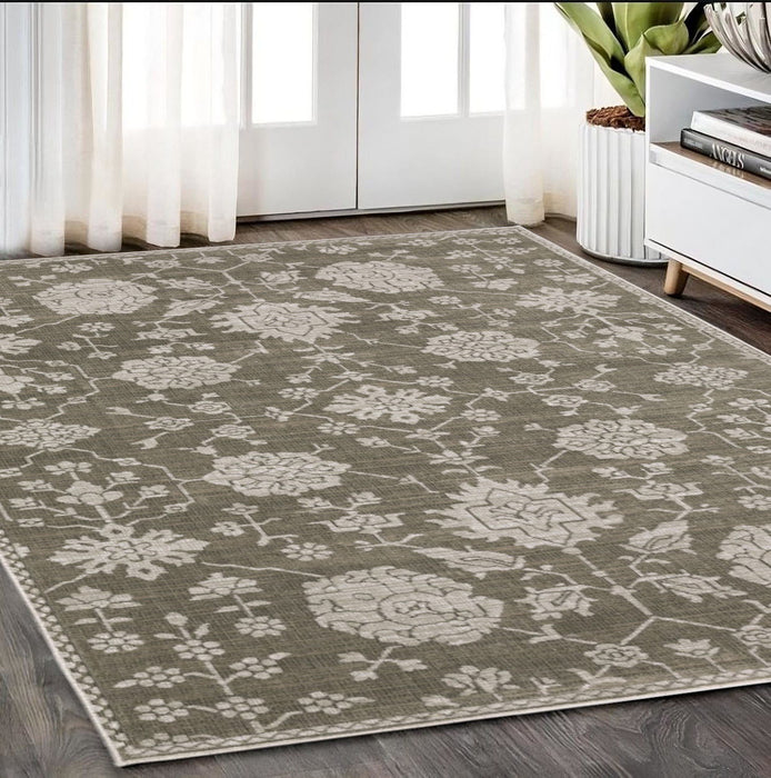 5' X 8' Oriental Area Rug - Gray / Light